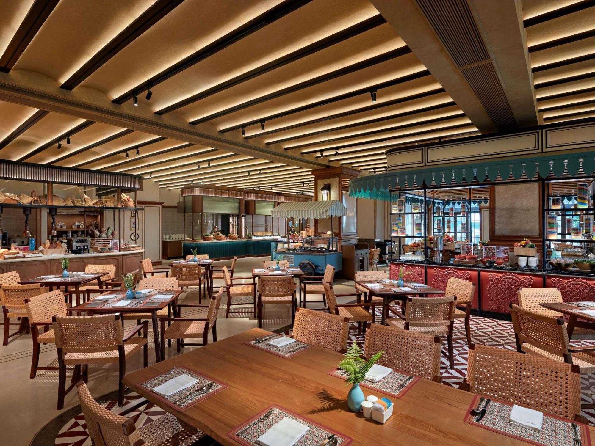 Moevenpick Resort Фан Тиет Екстериор снимка
